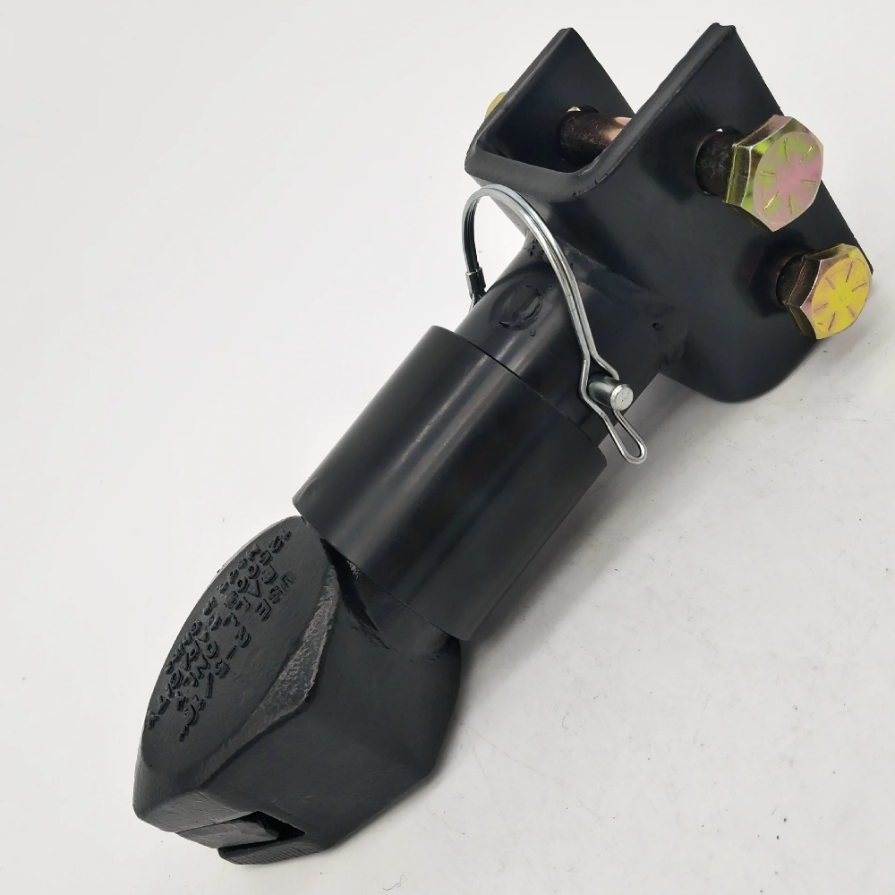 Trailer coupler